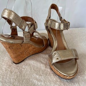 Sofft • Gold Metallic Strappy Cork Wedge Sandals • Size 8